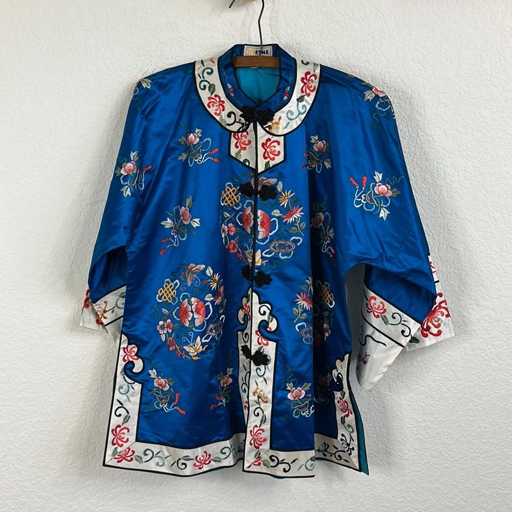 VTG Esme Silk Embroidered Mandarin Robe Jacket - Picture 2 of 9